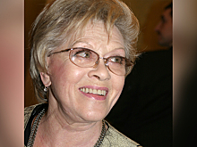 Актриса Алиса Фрейндлих не может побороть COVID-19 из-за вредной привычки