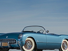 Врач из США продал на аукционе 18 раритетных Corvette одним лотом