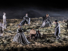 Тургенев в 5D: в МХТ имени Чехова прошла премьера спектакля «Месяц в деревне»