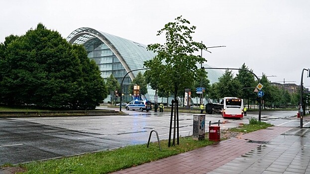 В Барнауле из-за 20 рублей пенсионерку заперли в раскаленном автобусе