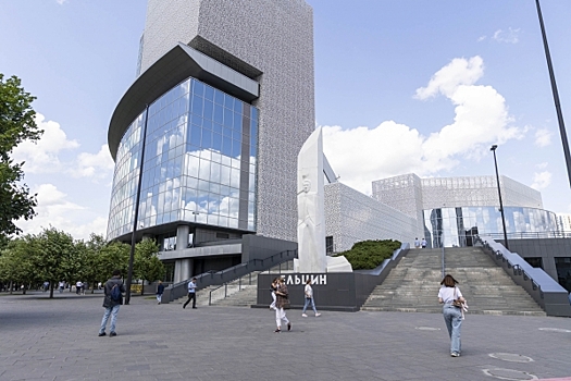 Екатеринбургские силовики обвинили в дискредитации армии кинокритика Шмырова