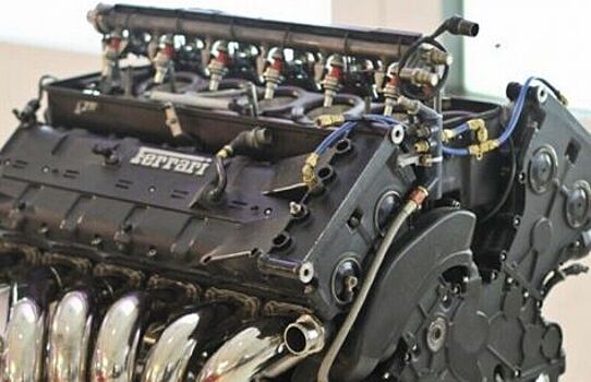 На eBay продают культовый двигатель Ferrari из «Формулы-1»