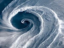 Водяной смерч прошел по Лиссабону
