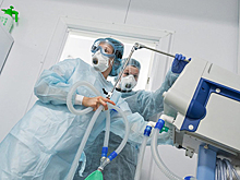 Фотовыставка RT о борьбе врачей с коронавирусом открылась в Москве