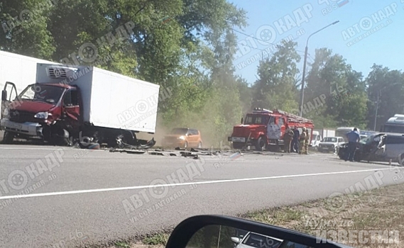 Под Курском произошло тройное ДТП