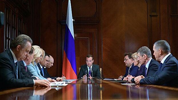 Медведев рассказал о финансировании нацпроектов