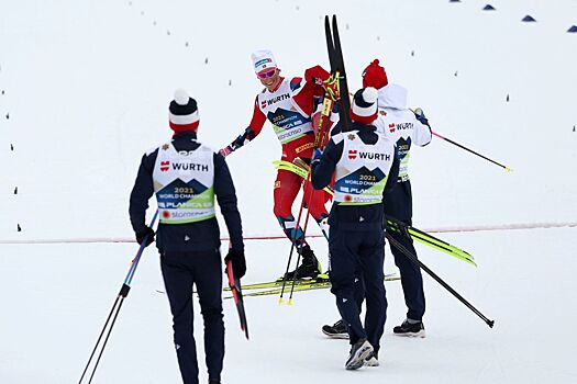 Андерссон, Халфварссон и Сван назвали фаворитов текущего «Тур де Ски»