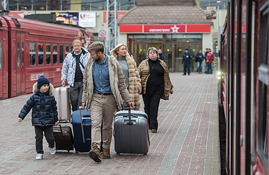Общероссийское объединение пассажиров предложило сделать бесплатным проезд на электричках детям до 7 лет