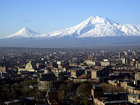 100 лет в обед. Взятие Еревана и Белая армия в изгнании