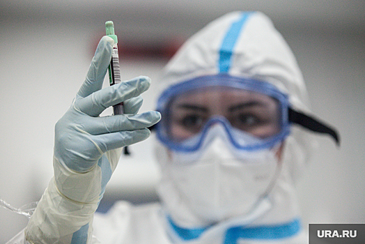 Свердловские власти готовятся к всплеску коронавируса в 2022 году