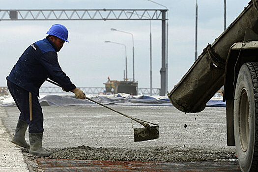 Регионы получат более 7 миллиардов рублей на дороги