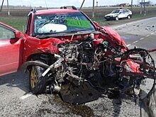 Под Кропоткиным автомобиль Mitsubishi врезался в молоковоз - водитель в реанимации