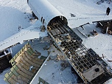БПЛА сфотографировал распиленный в пшеничном поле под Новосибирском самолет