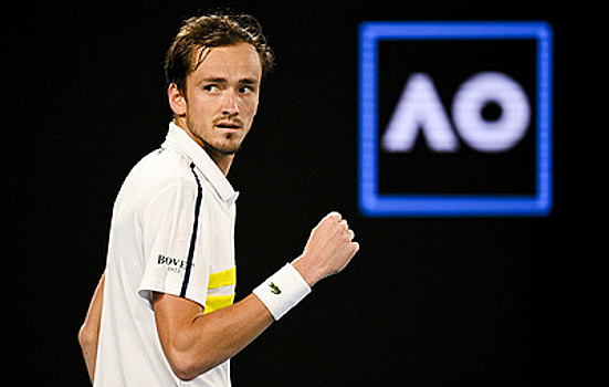Медведев вышел на третье место в рейтинге ATP
