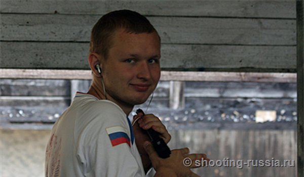 Суханов выиграл золото ЧЕ в стрельбе из скорострельного пистолета с 25 м