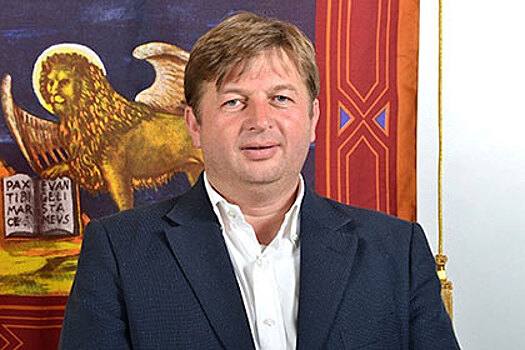 Итальянский депутат предложил взыскать ущерб от санкций с Киева