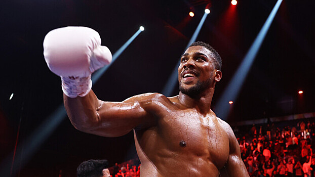 Энтони Джошуа завершил карьеру после ДТП в Нигерии, заявили в семье боксера
