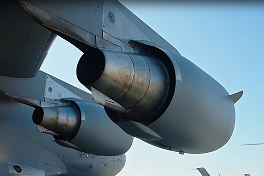 AP: США перебрасывают военные силы на Ближний Восток