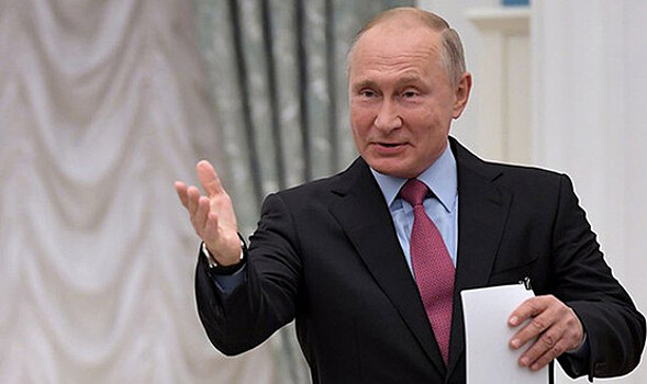 Студентам ВШЭ предложили написать некролог Путину