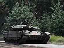 СМИ: российские военные начали наступление по всей линии фронта