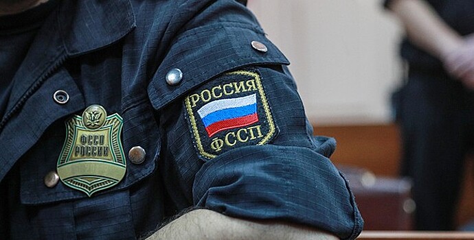 Внучка отсудила у деда квартиру, подаренную Путиным