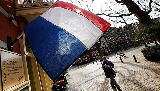 Шпионский скандал: посла России вызывали в МИД Нидерландов