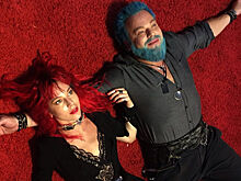 Наталья Подольская показала архивное фото с Пресняковым с синей бородой