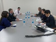 Первый и деловой