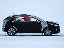 Компактный KIA Stonic заметили в серийном кузове