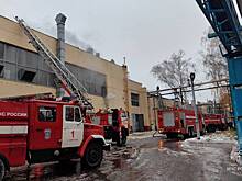 В Норильске ликвидировали пожар на складе
