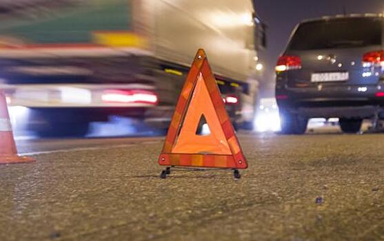 В центре Курск столкнулись две иномарки.