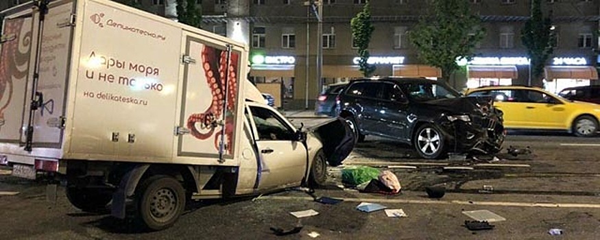 Эксперт считает, что погибший в ДТП с Ефремовым мог выжить, если был бы пристегнут