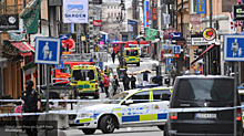 В СМИ появилось видео наезда грузовика на толпу в Стокгольме