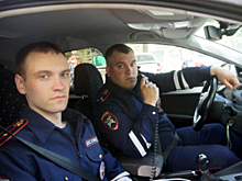 В Брянске инспекторы ДПС помогли травмированному пенсионеру своевременно добраться до больницы