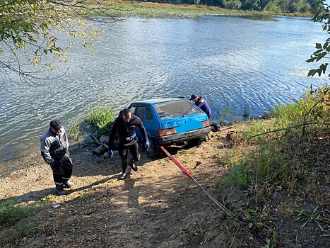 В Оренбуржье найден живым пропавший мужчина, чье авто извлекли из Урала