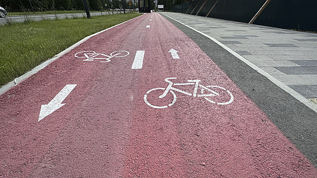 В Новом Уренгое расширили сеть велодорожек