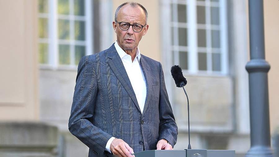 Германия собирается отправить Украине дальнобойное оружие