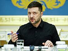 Во Франции призвали отменить визит Зеленского в связи с коррупционным скандалом