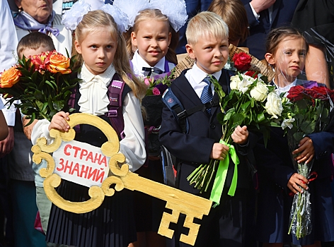 Власти прокомментировали отмену линеек в московских школах
