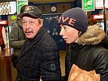 Михаил Ефремов развелся с пятой женой после 23 лет брака