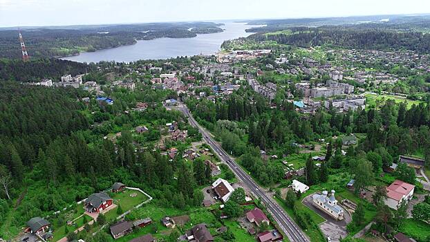 Перечислены самые дорогие курорты России