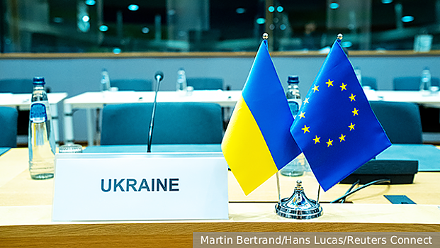 Золотые унитазы друзей Зеленского шокировали Европу