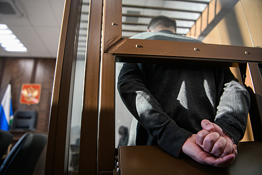 Дворник-мигрант склонял к сексу 12-летнюю девочку во дворе дома