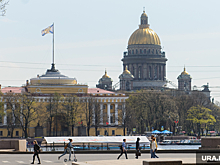 Суд отпустил блогершу, задержанную за голые фото на фоне Исаакия