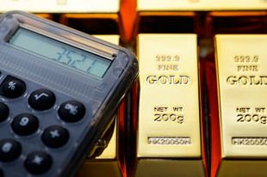 Почему золото продолжает дорожать?