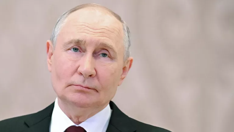 Стало известно о о необычно жестком ответе Путина на угрозы Калининграду