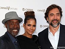 Холли Берри, Хавьер Бардем и Дон Чидл на вечере Chivas Regal
