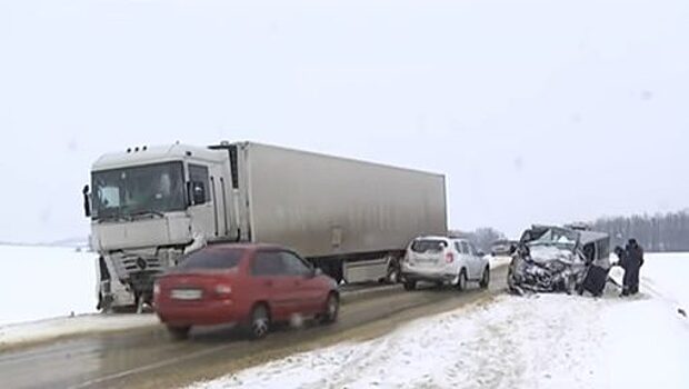 Водитель фуры объяснил смертельное ДТП на Орел — Тамбов