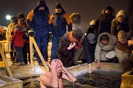Около 70 спасателей обеспечат безопасность крещенских купаний в Ростове
