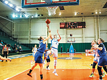 Устали после перерыва: итог встречи баскетболисток "Самары" с "Енисеем"